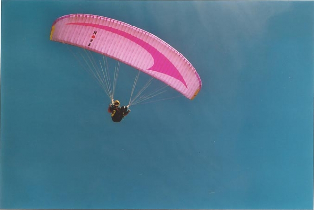 Volando en parapenle